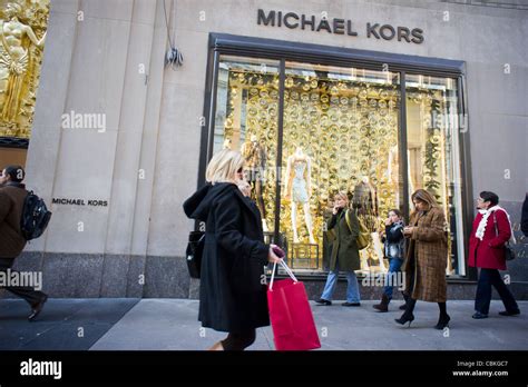 michael kors new york city artwork|Michael Kors rockefeller center.